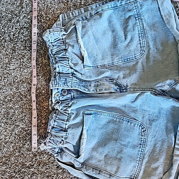 STUNNING PAPERBAG HIGHRISE DISTRESSED TIE UP JEAN SHORTS - Picture 6 of 8